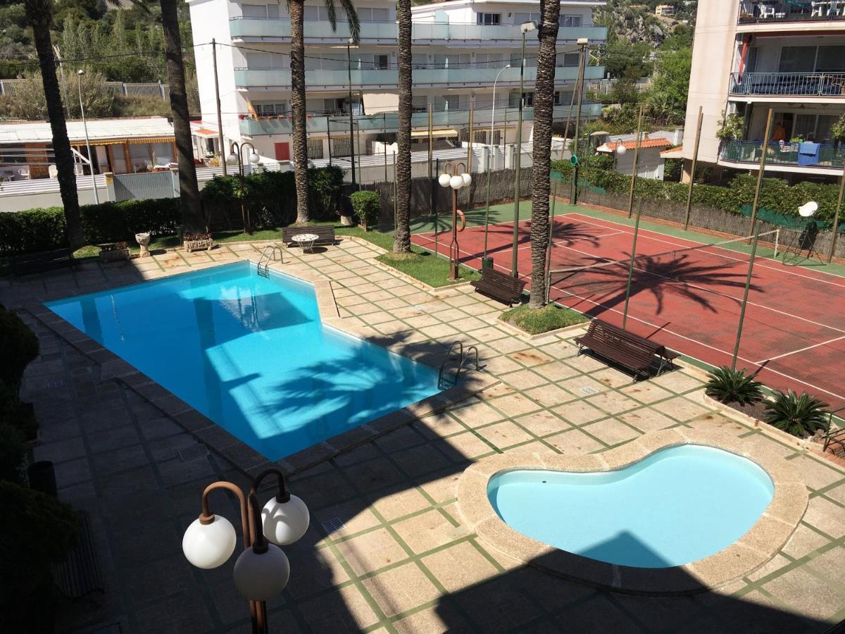 Apartament Formentor Castelldefels Zewnętrze zdjęcie